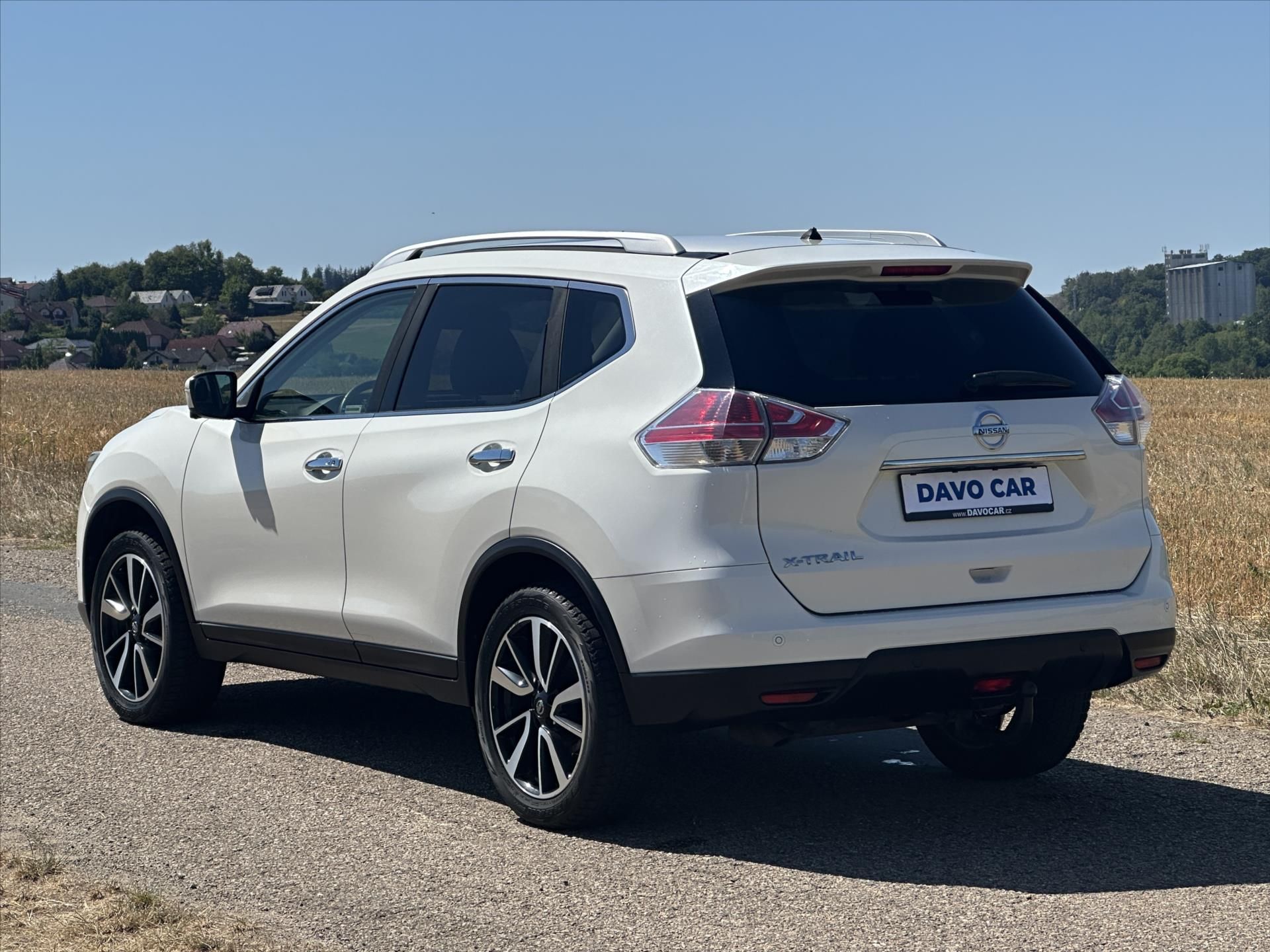 Nissan X-Trail, 1,6 dCi 130k 4WD Kůže Panorama - fotka 5