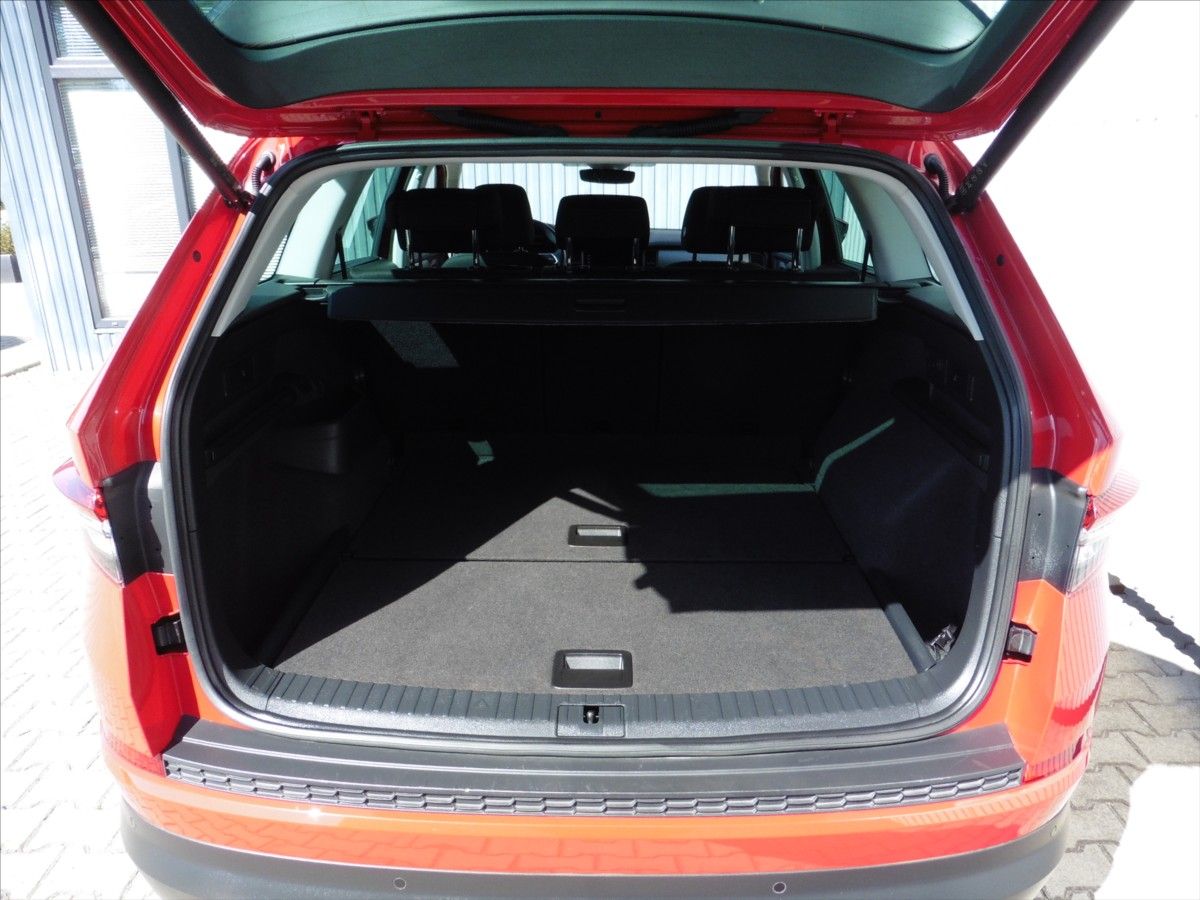 Škoda Kodiaq, 2,0   TDI Style+ DSG 4x4 - fotka 5