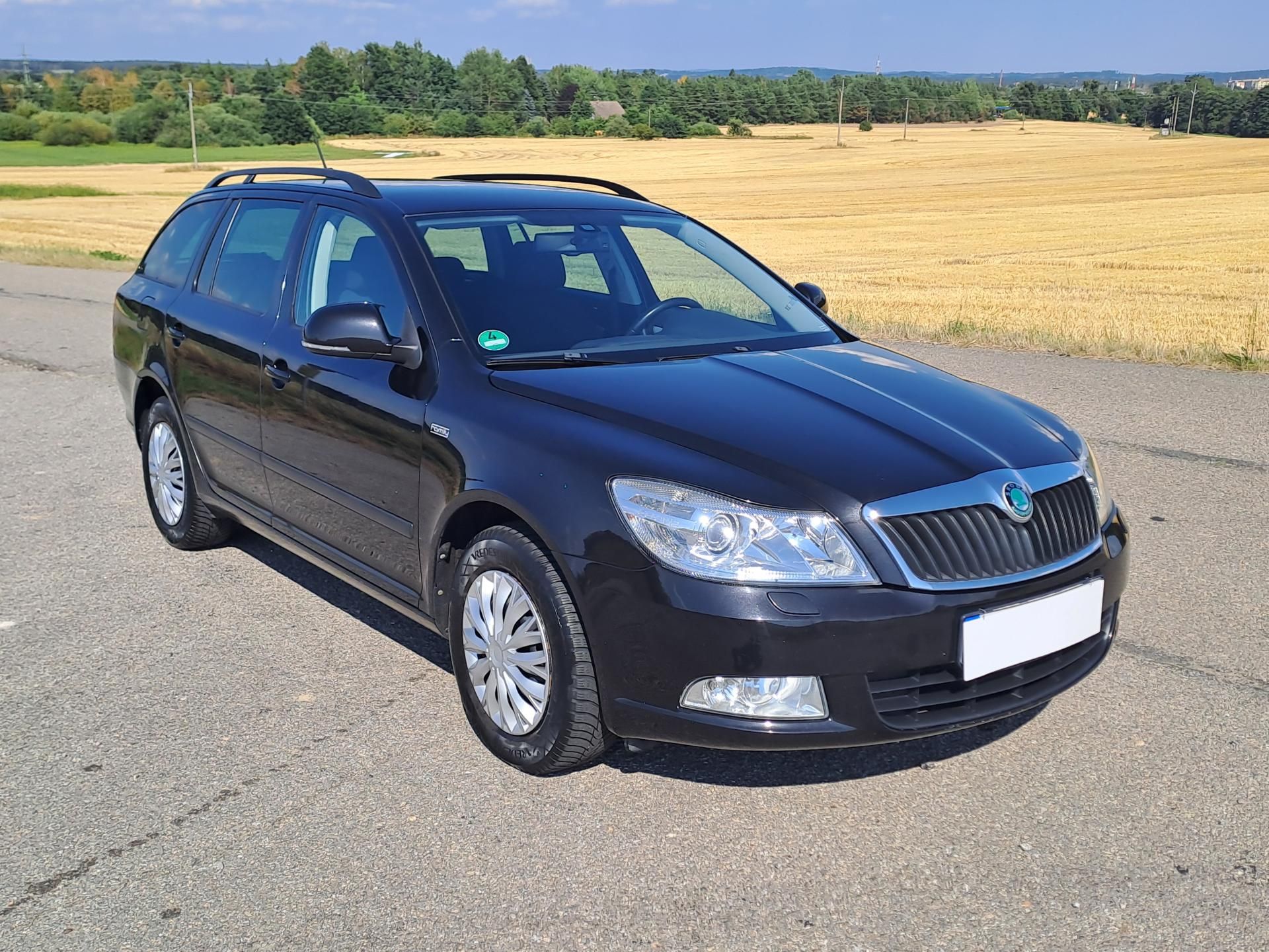 Škoda Octavia, 1.6 TDi, PĚKNÝ STAV - fotka 3
