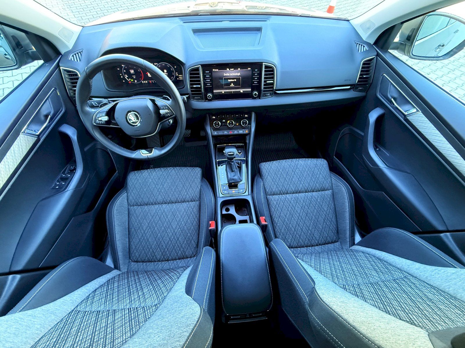 Škoda Karoq, 1.5TSi 110kW/150PS - fotka 5