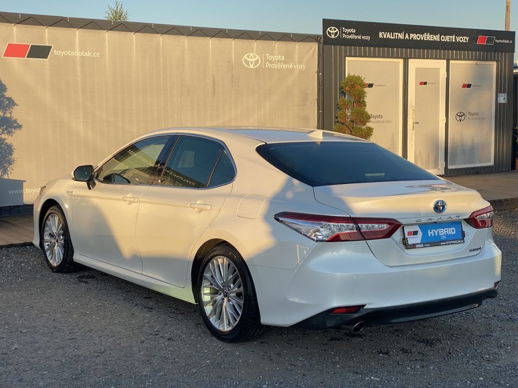 Toyota Camry, 2.5HSD, ČR, Executive VIP, JBL - fotka 5