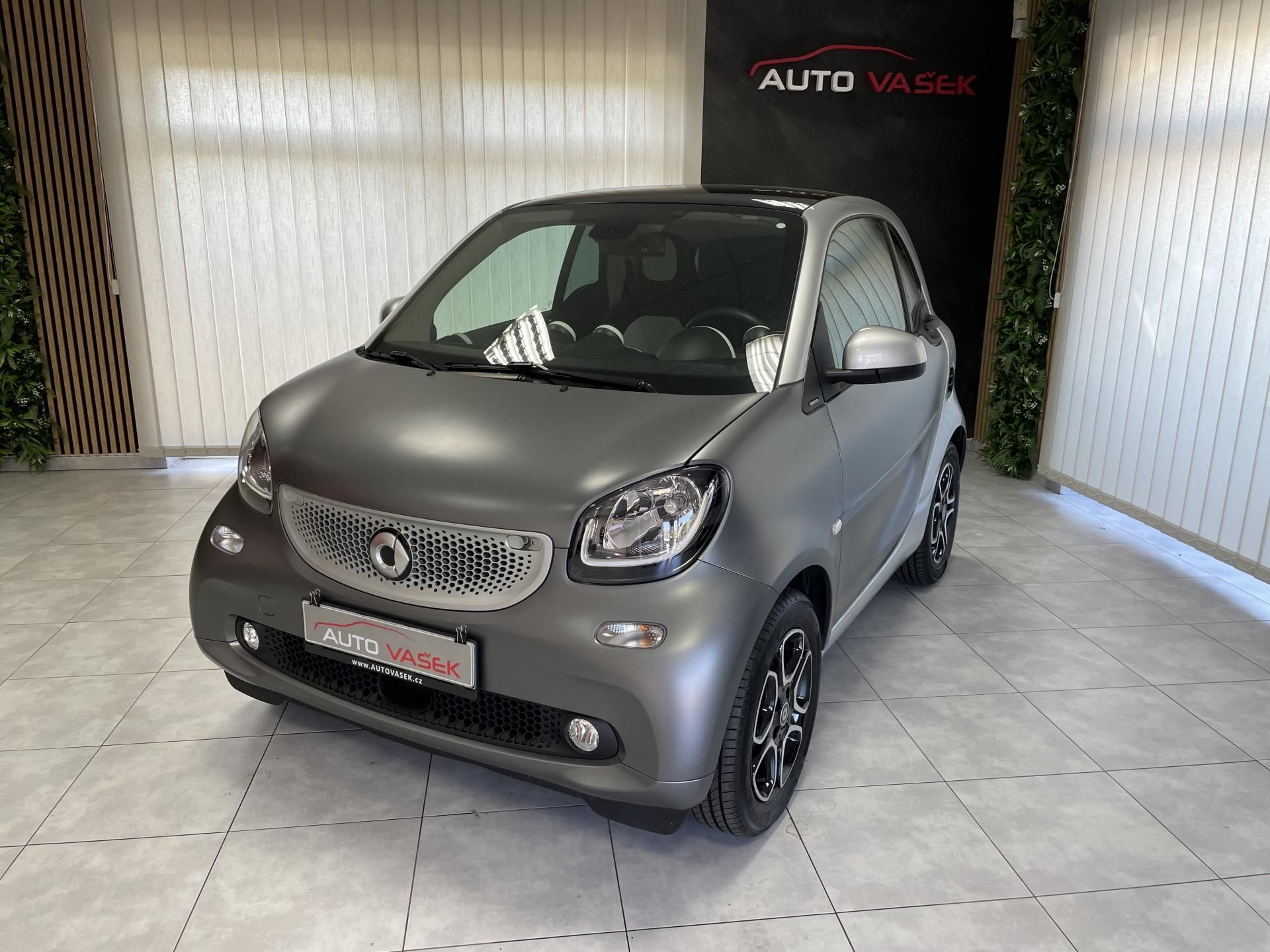 Smart Fortwo, 0.9i AUTOMAT ČR 1.MAJ NAVI - fotka 6