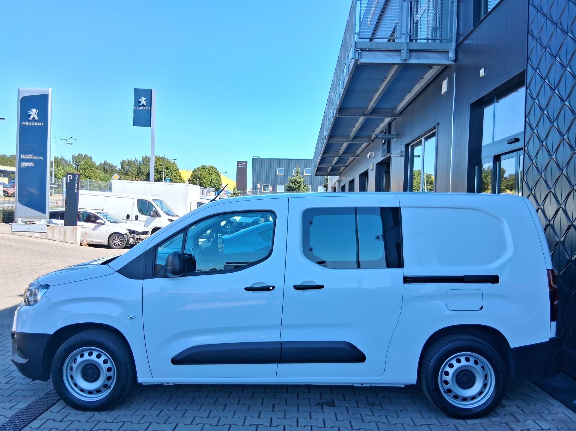 Toyota Proace City, ACTIVE CREWCAB 1.5 D-4D 96kW - fotka 4