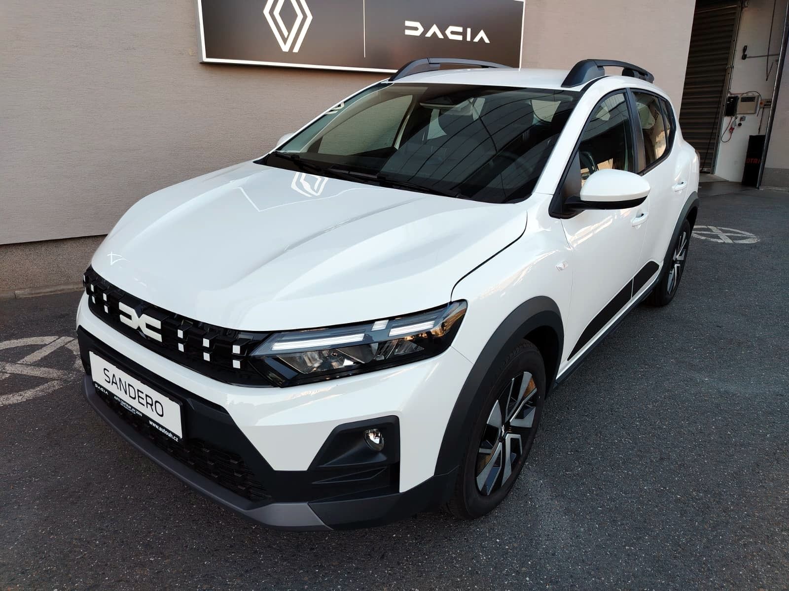 Dacia Sandero, Stepway Expression ECO-G 120