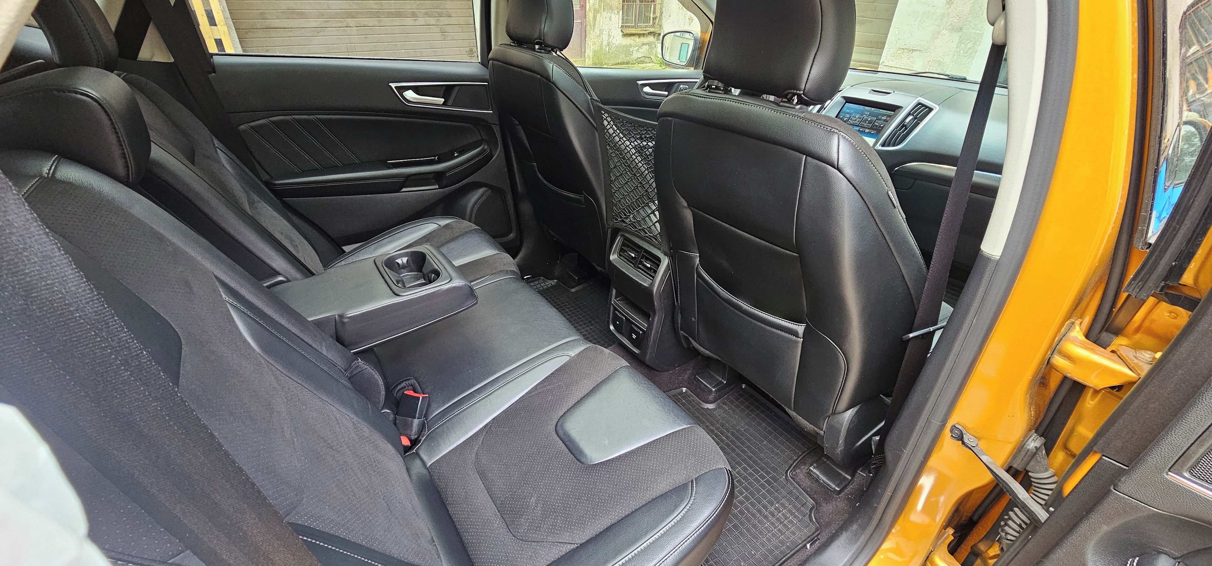 Ford Edge, Ford Edge 2,0 Bi-TDCI Sport - fotka 5