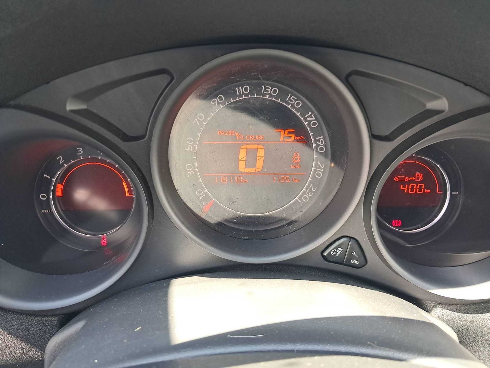 Citroën C4, 1.6 VTi, Tažné, oblíbený vůz - fotka 3