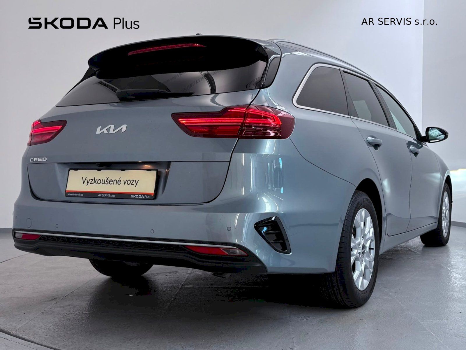Kia Cee´d, Cee´d Combi TOP 1,5 T-GDi 118 - fotka 2