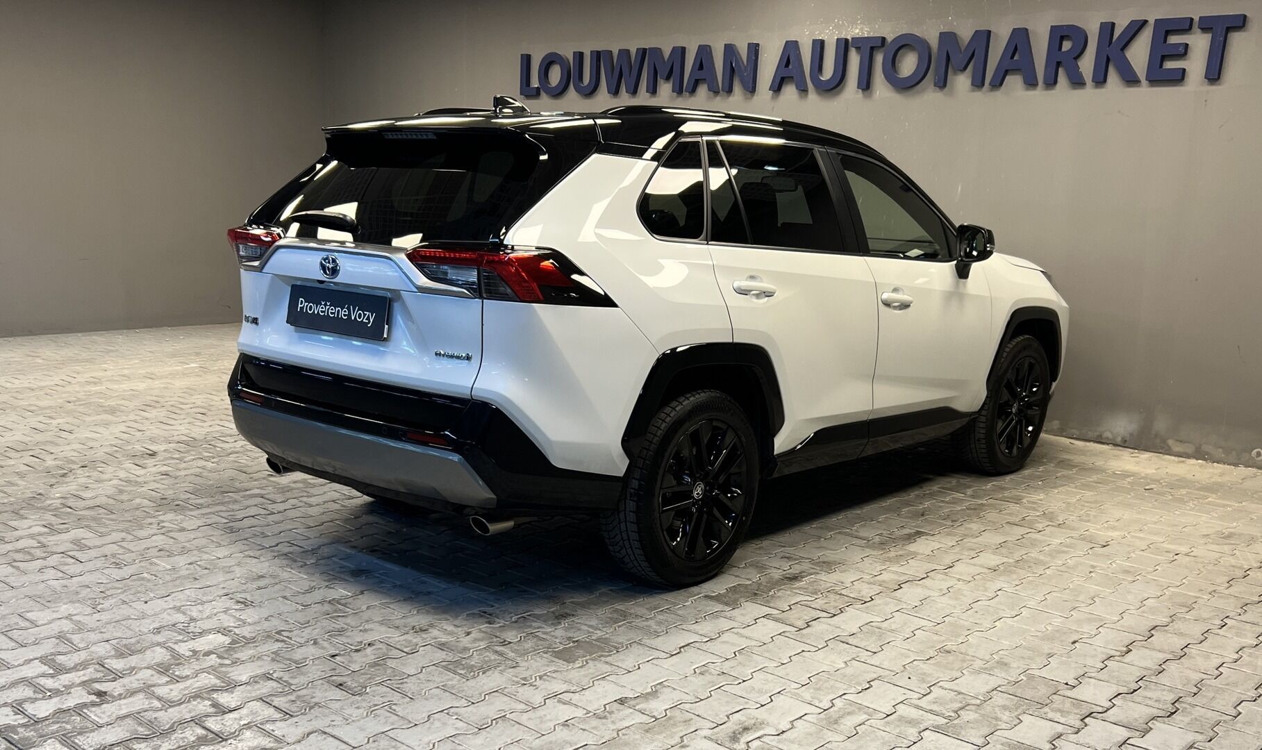 Toyota Rav4, 2.5 Hybrid AT SELECTION SKYVIE - fotka 2