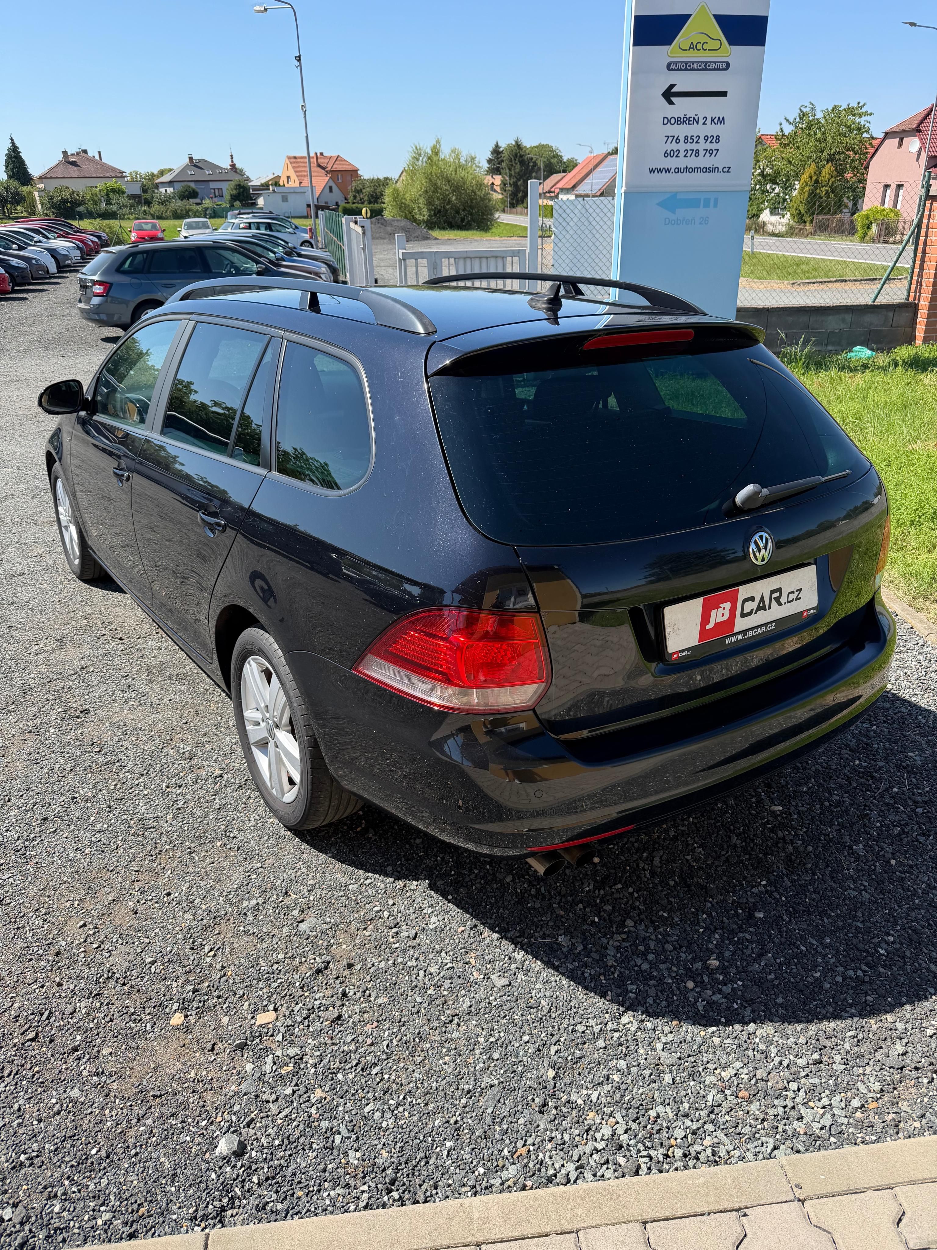 Volkswagen Golf, 1.4 TSI MATCH VÝHŘEV NAVI - fotka 5