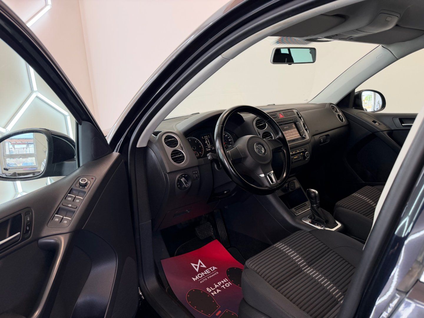 Volkswagen Tiguan, 2.0TDi, 4x4, DSG, ČR - fotka 6