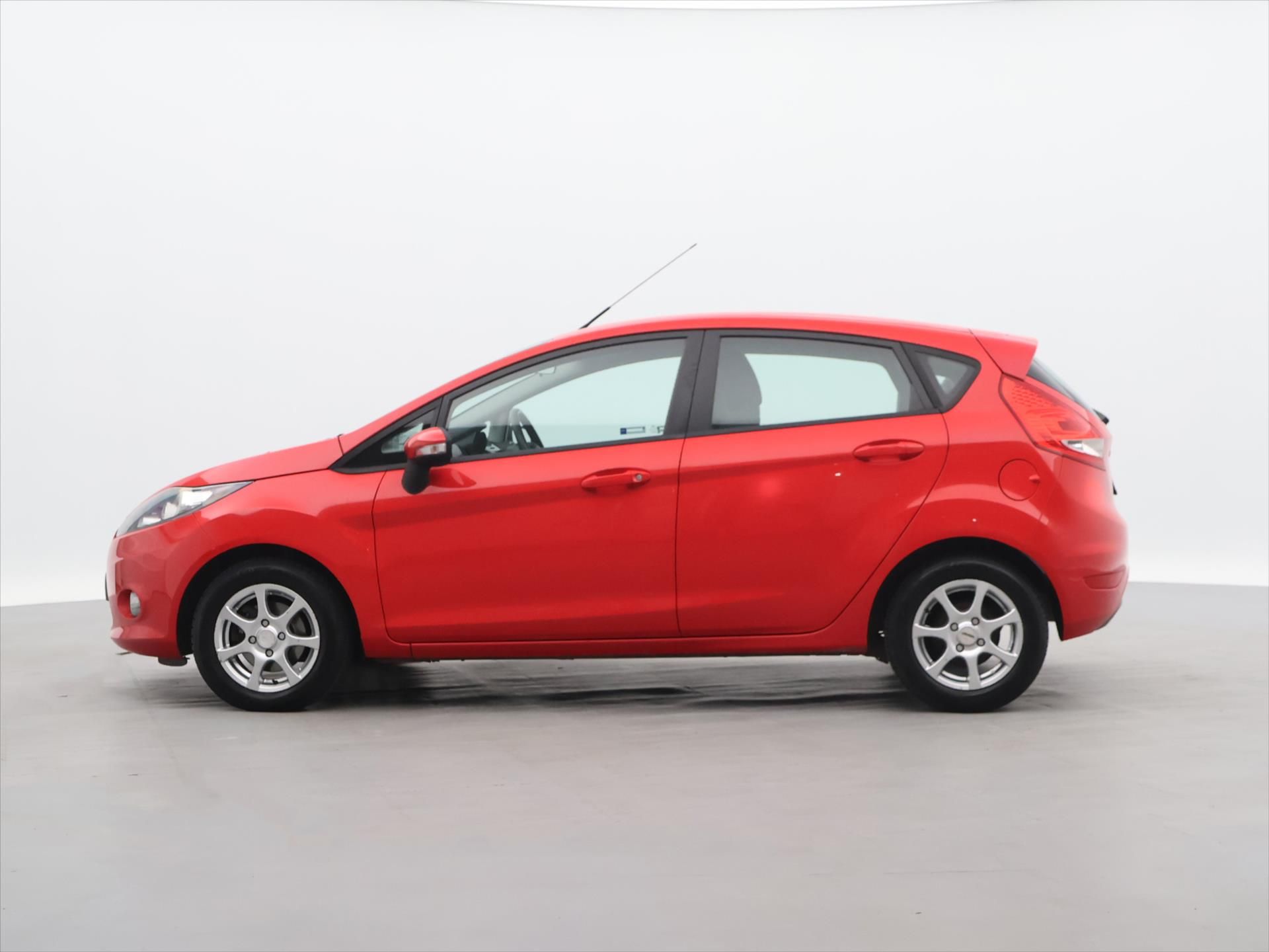 Ford Fiesta, 1,2 i 44 kW CZ - fotka 4