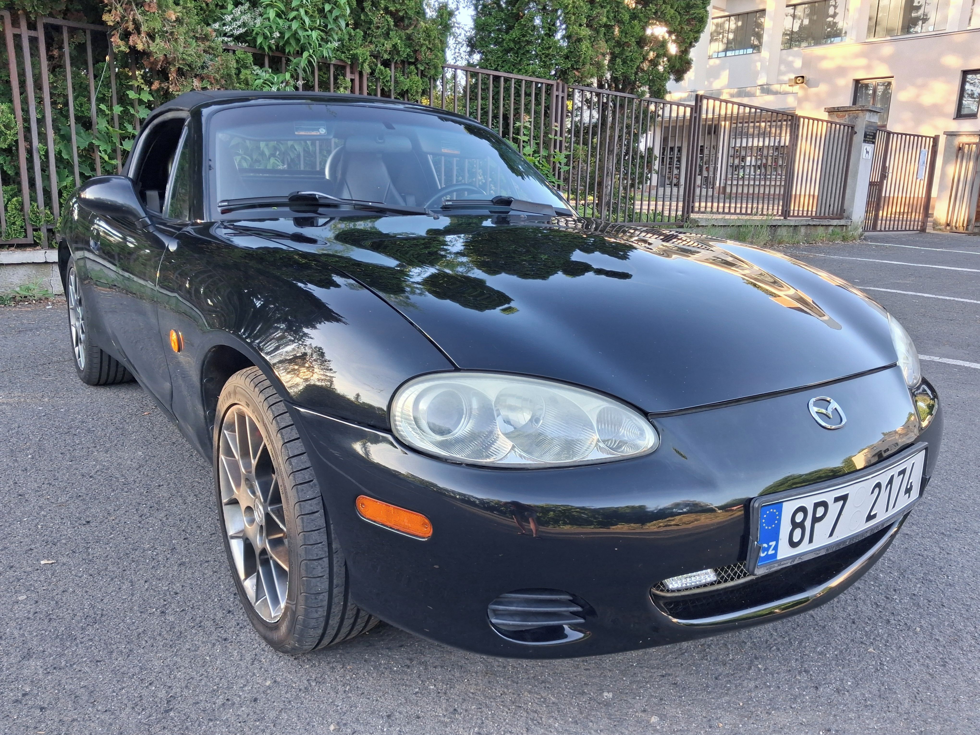 Mazda MX-5 - fotka 6