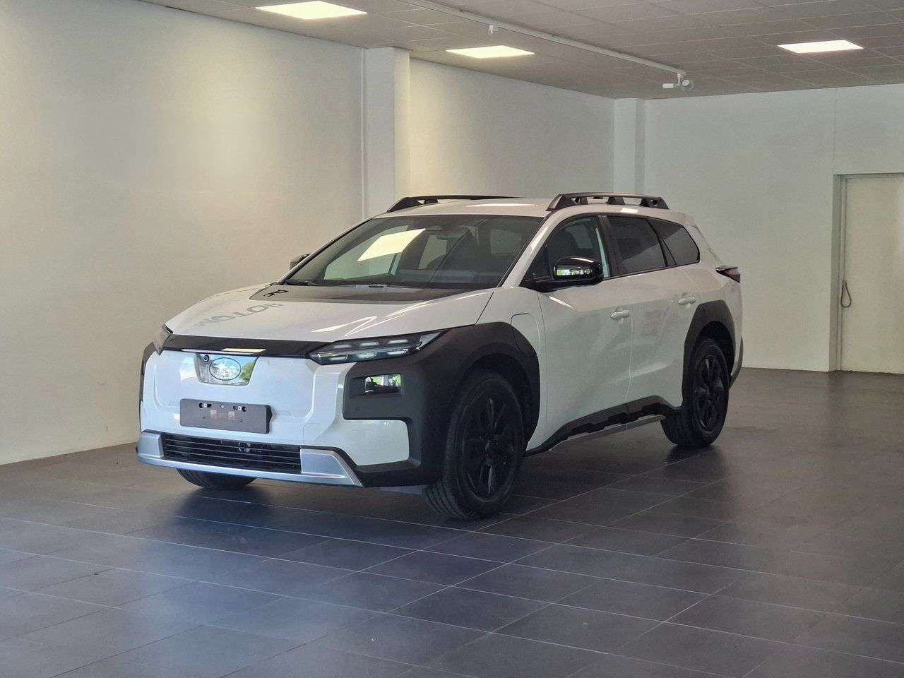 Subaru E-Outback, 74.7 kWh AWD Limited