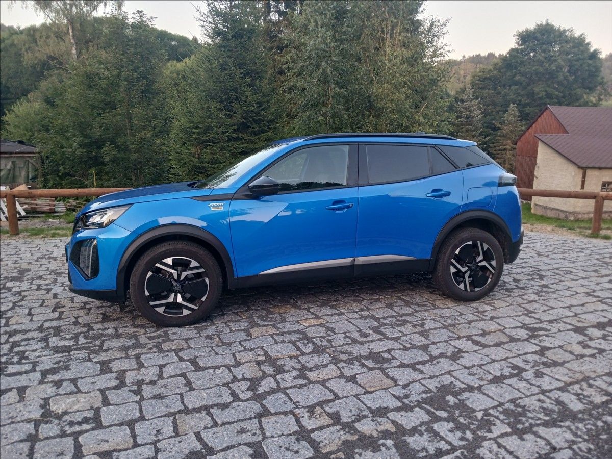 Peugeot 2008, 1,2 ALLURE LIMITED edition - fotka 2