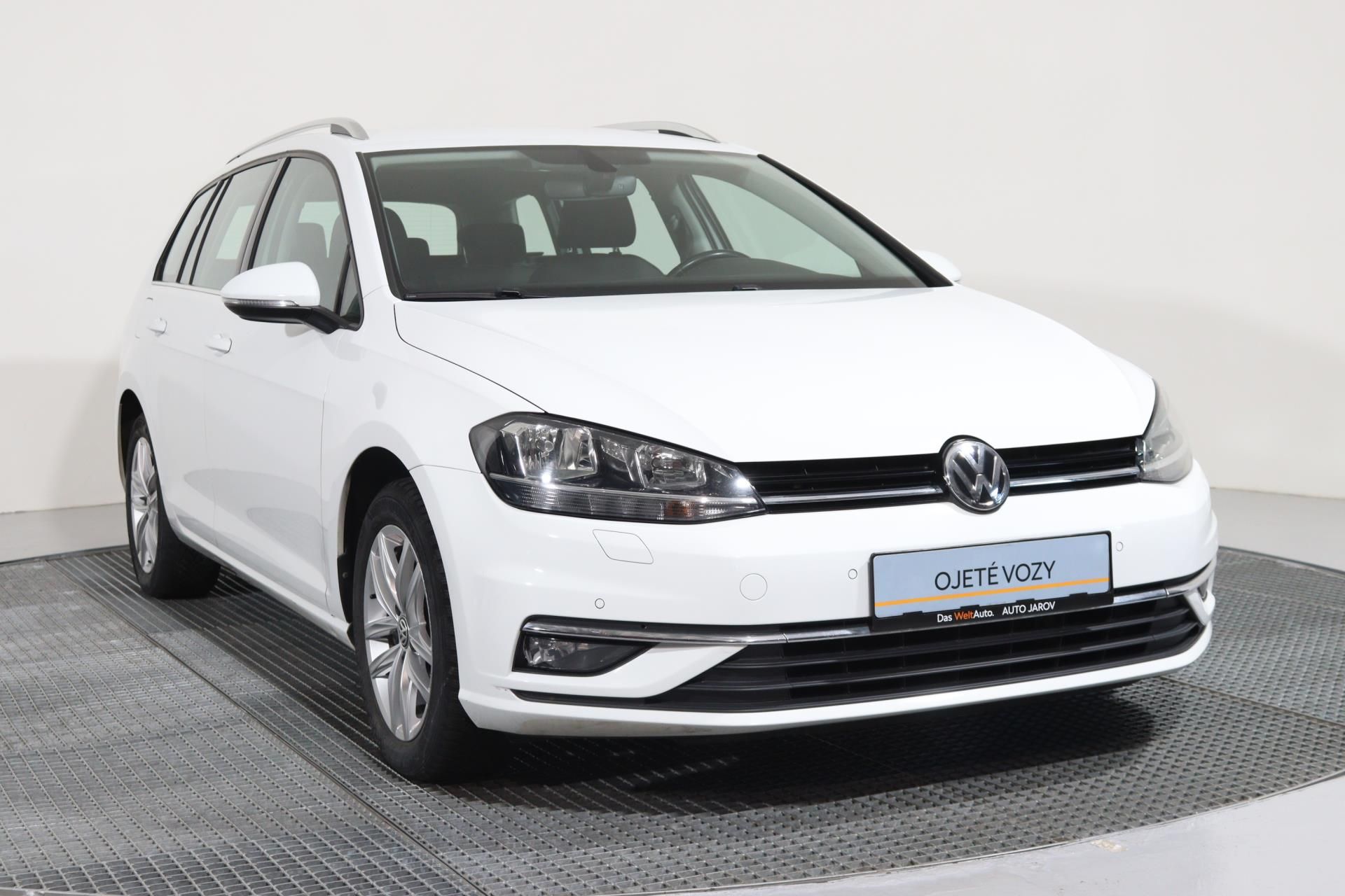 Volkswagen Golf Variant, HIGHLINE 1,5 TSI 110 KW /ACC - fotka 6