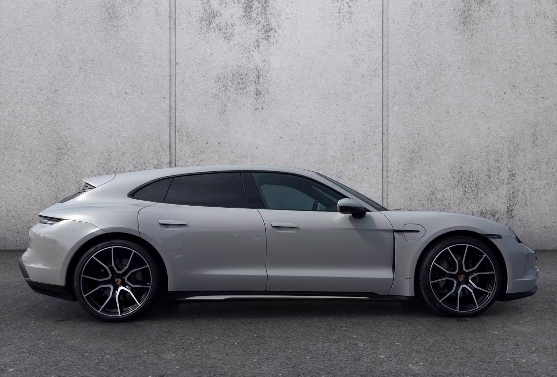 Porsche Taycan, Sport Turismo BOSE Pano Matrix - fotka 5
