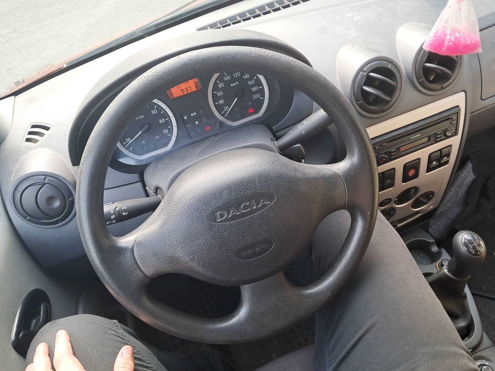 Dacia Logan, 1.5 dCi, Tažné, Klima - fotka 3