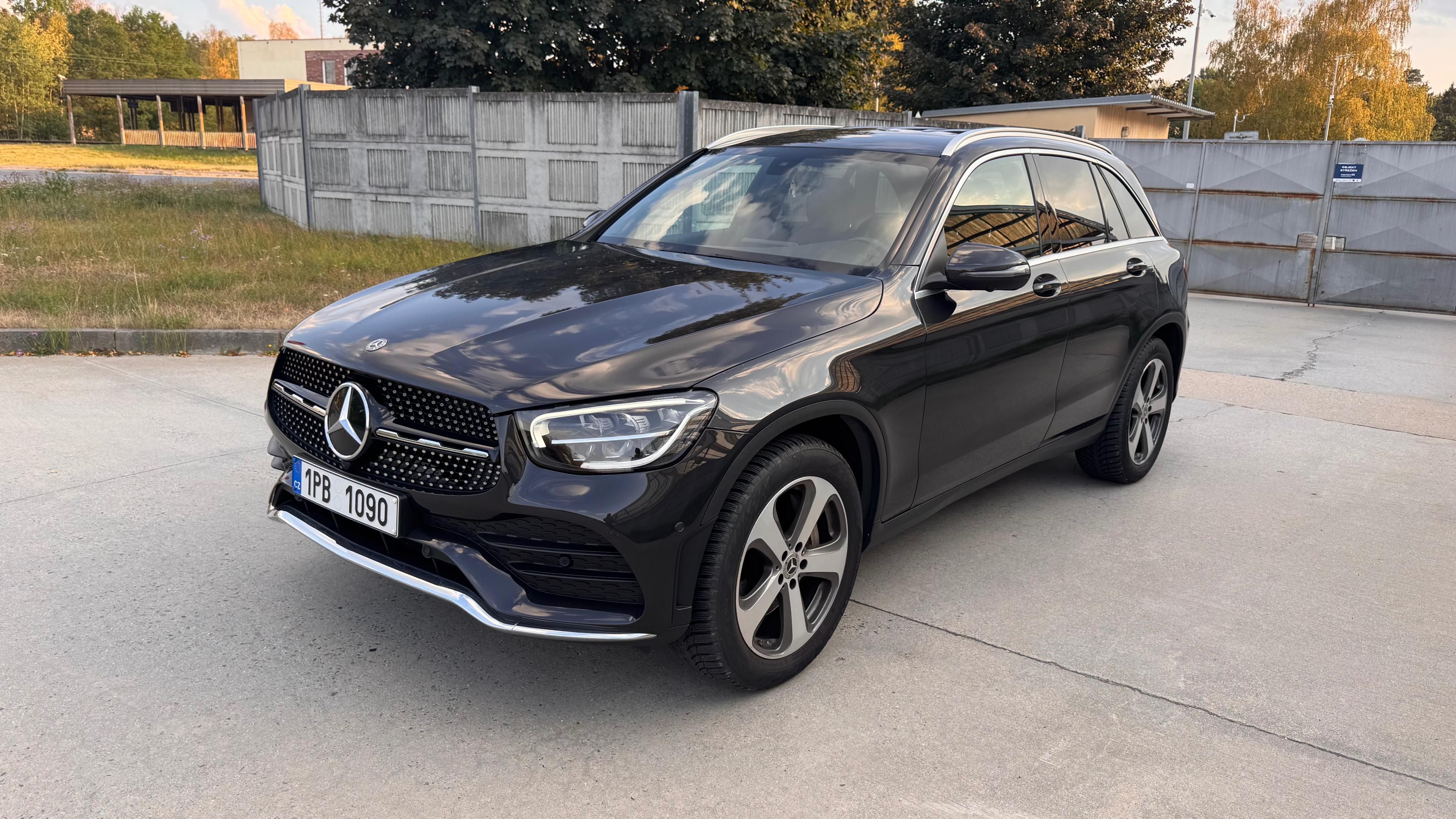 Mercedes-Benz GLC, AMG 220d 4Matic - fotka 2