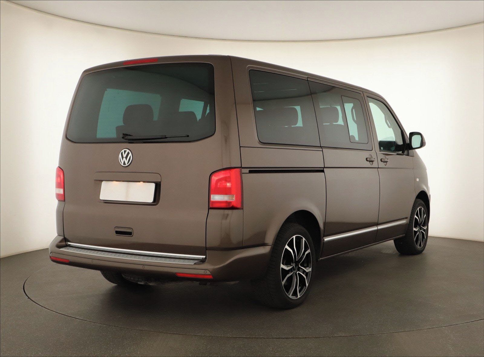 Volkswagen Multivan, 2.0 TSI 4Motion, Highline - fotka 5