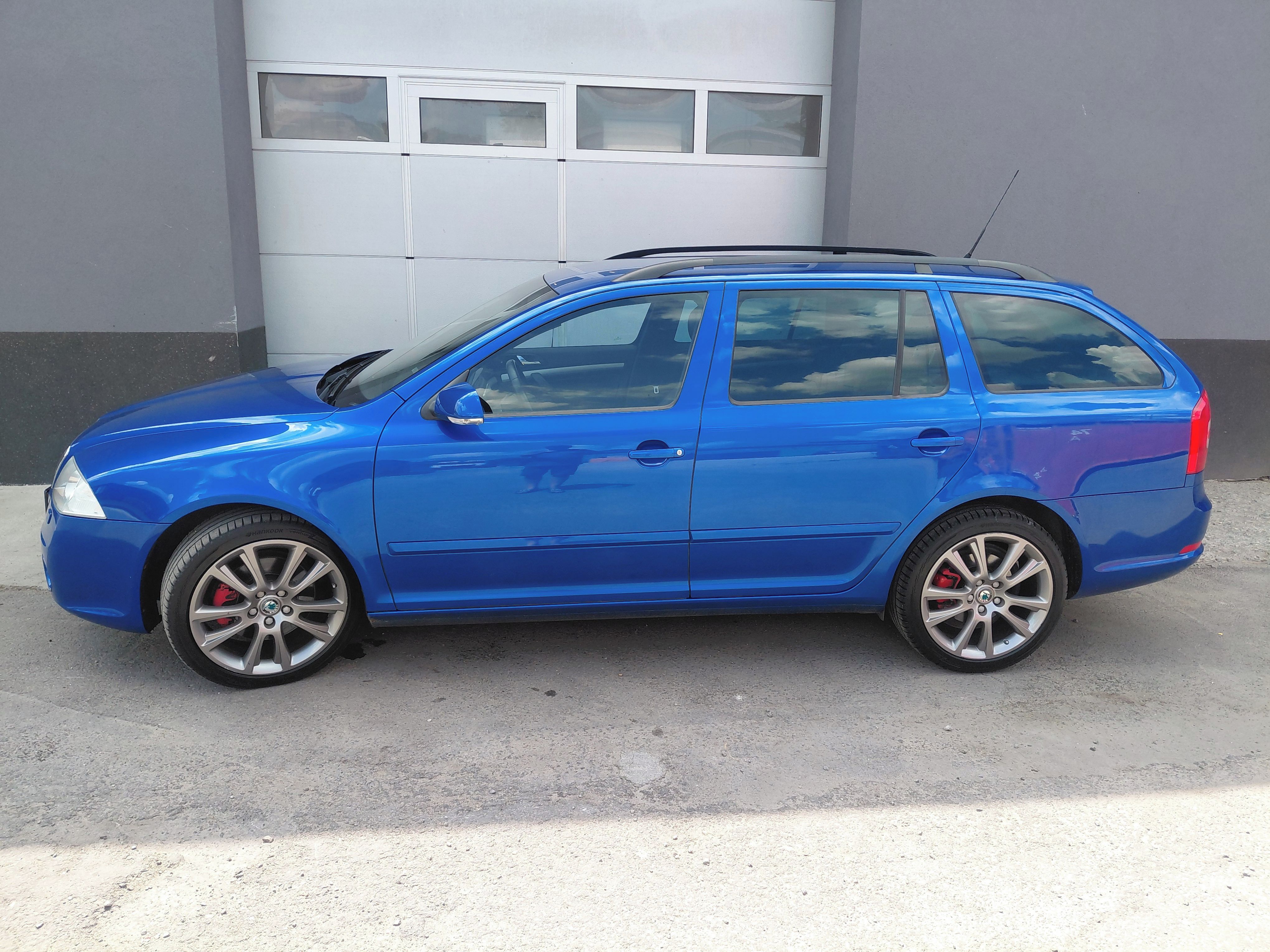 Škoda Octavia, II 2.0TDi RS combi VELMI PĚKNÁ - fotka 2