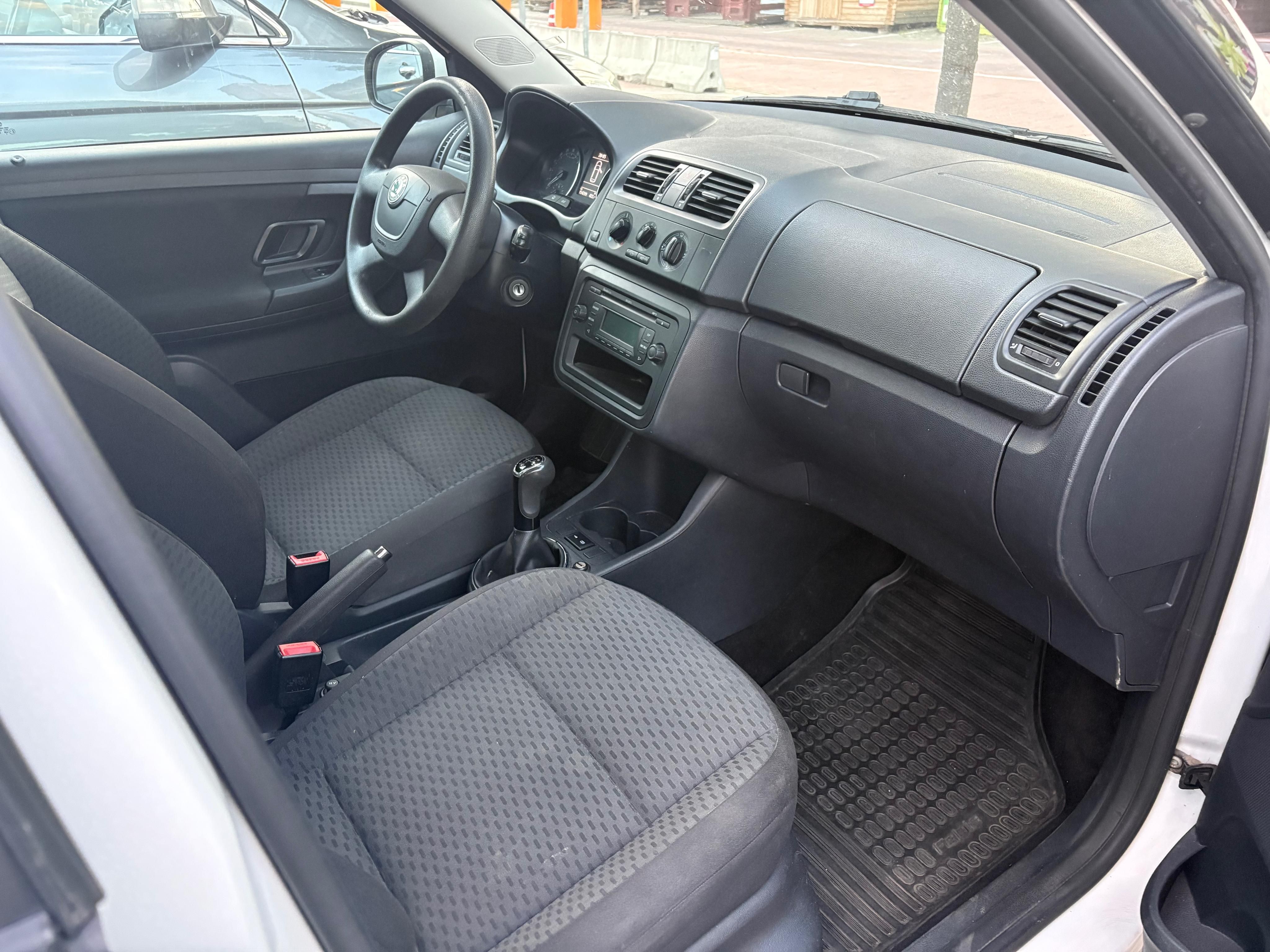 Škoda Fabia, Škoda Fabia 2 combi 1.6 TDI - fotka 5