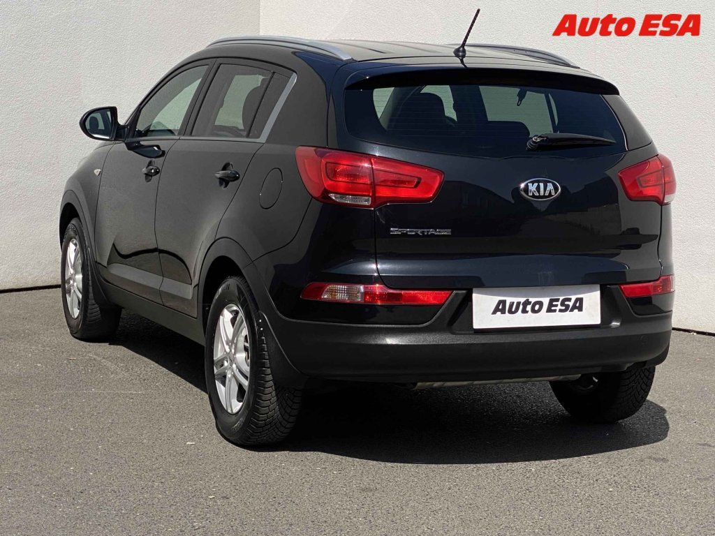Kia Sportage, 1.6 GDi - fotka 6
