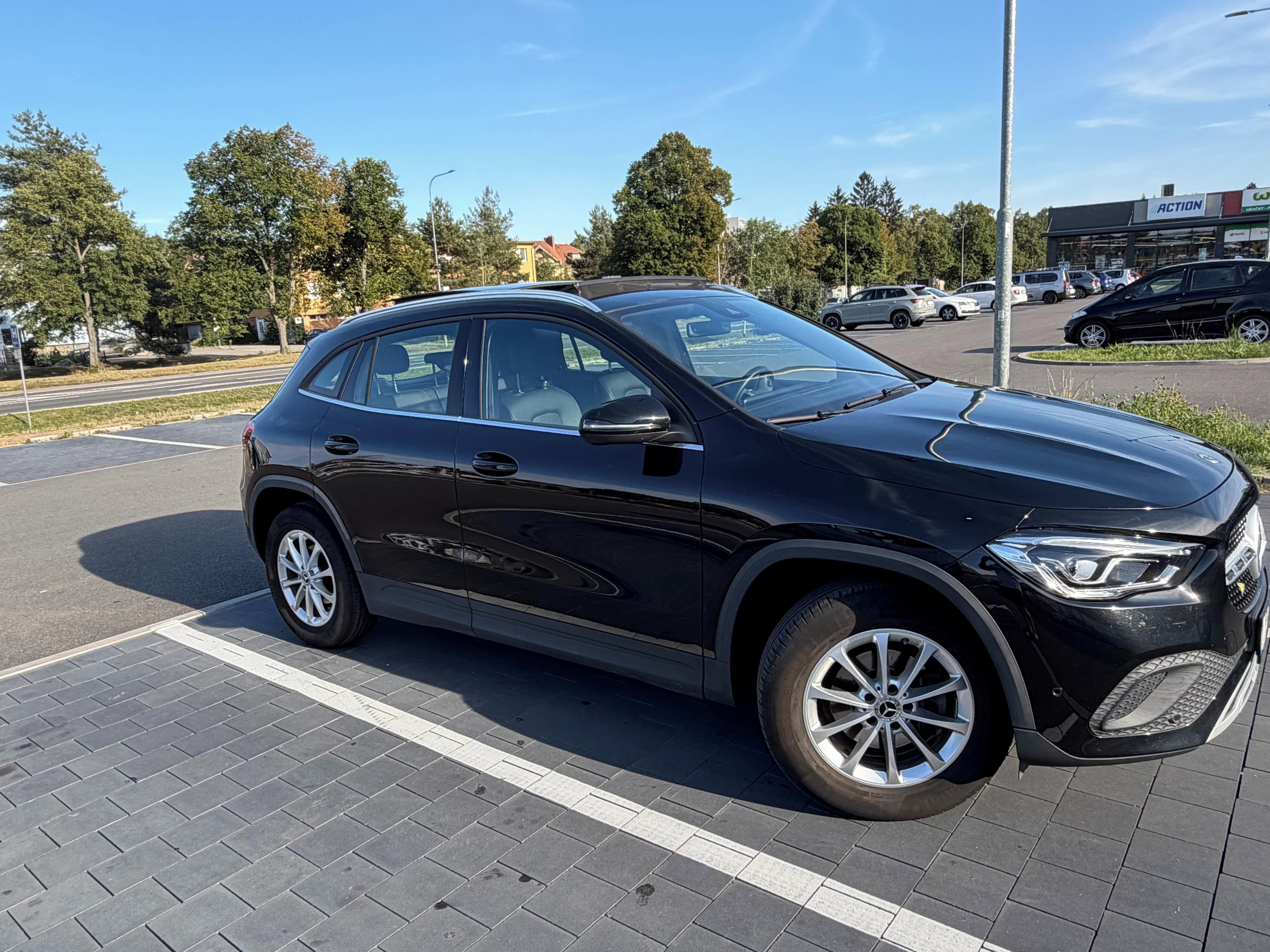 Mercedes-Benz GLA, Line Style - fotka 3
