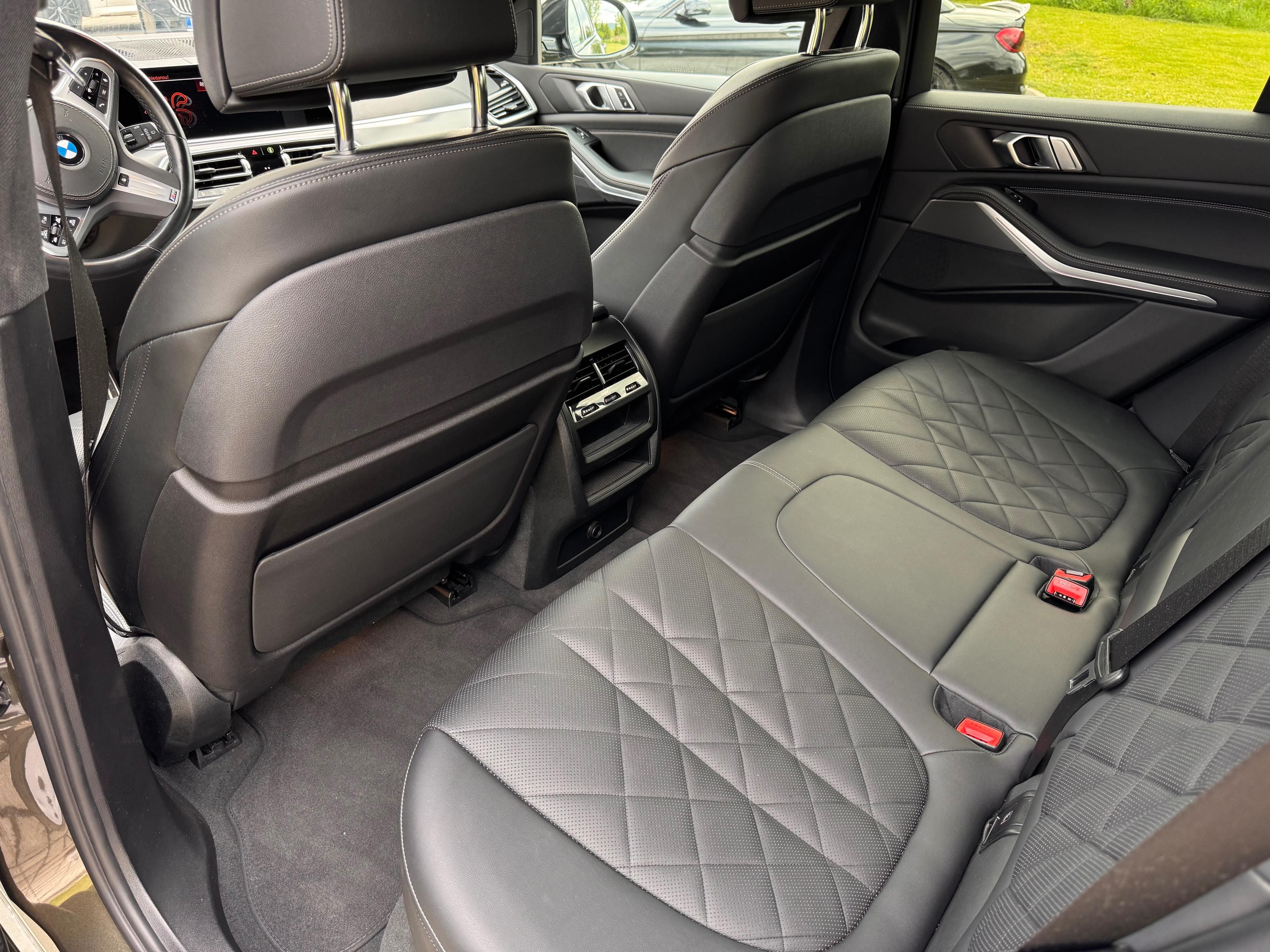 BMW X5, 3.0d M-sportpaket - fotka 5