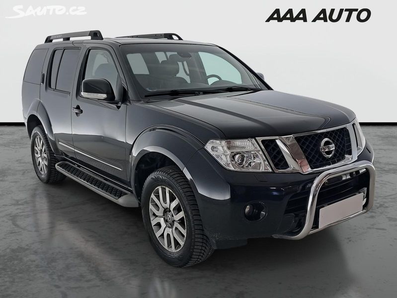 Nissan Pathfinder, 2.5 dCi, 4X4, Automat, 7 míst