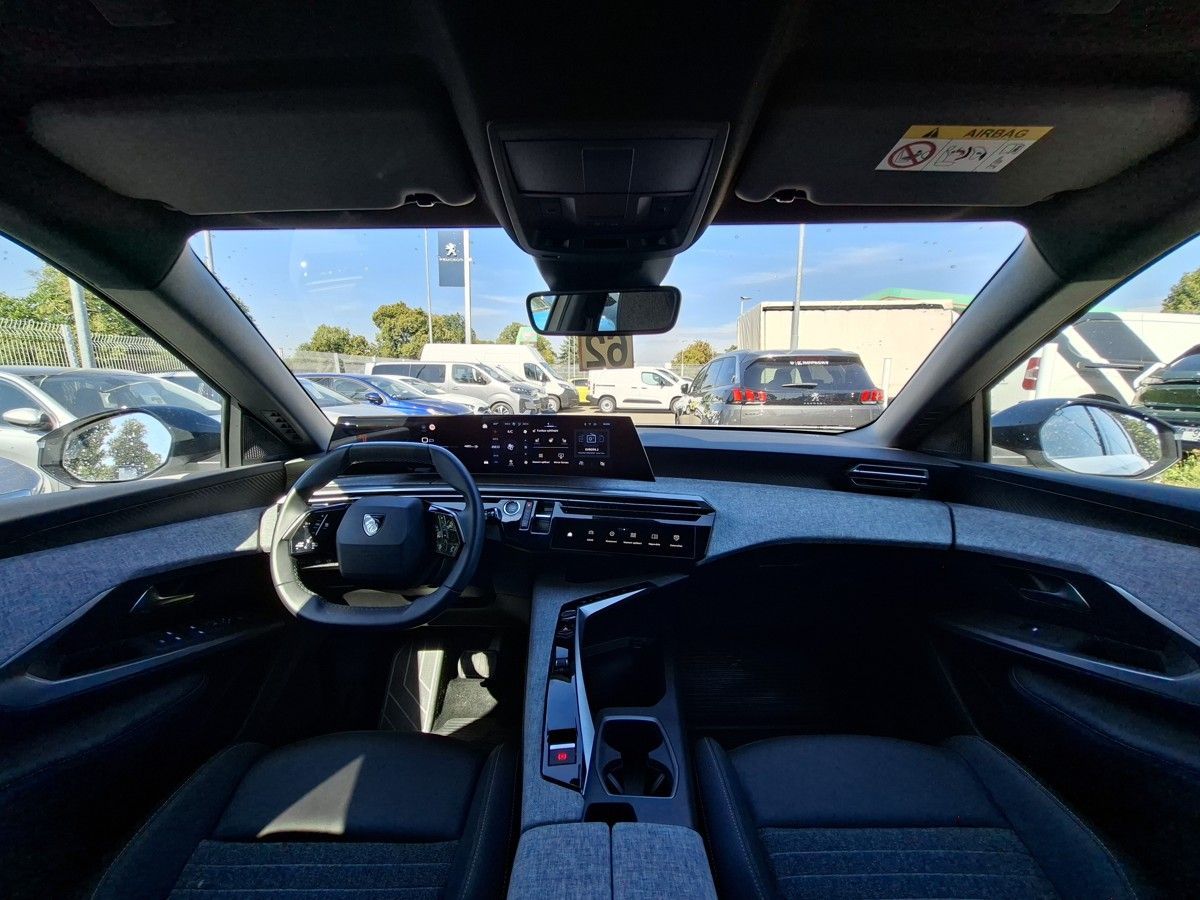 Peugeot 5008, ALLURE HYBRID 145k e-DCS6 - fotka 2
