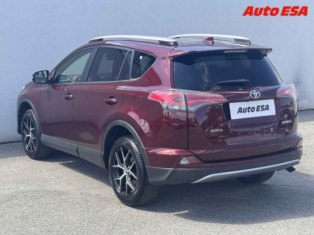 Toyota Rav4, 2.0 D-4D,ČR - fotka 4
