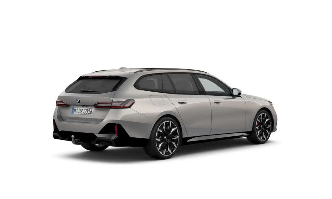BMW Řada 5, 540d xDrive Touring - fotka 2