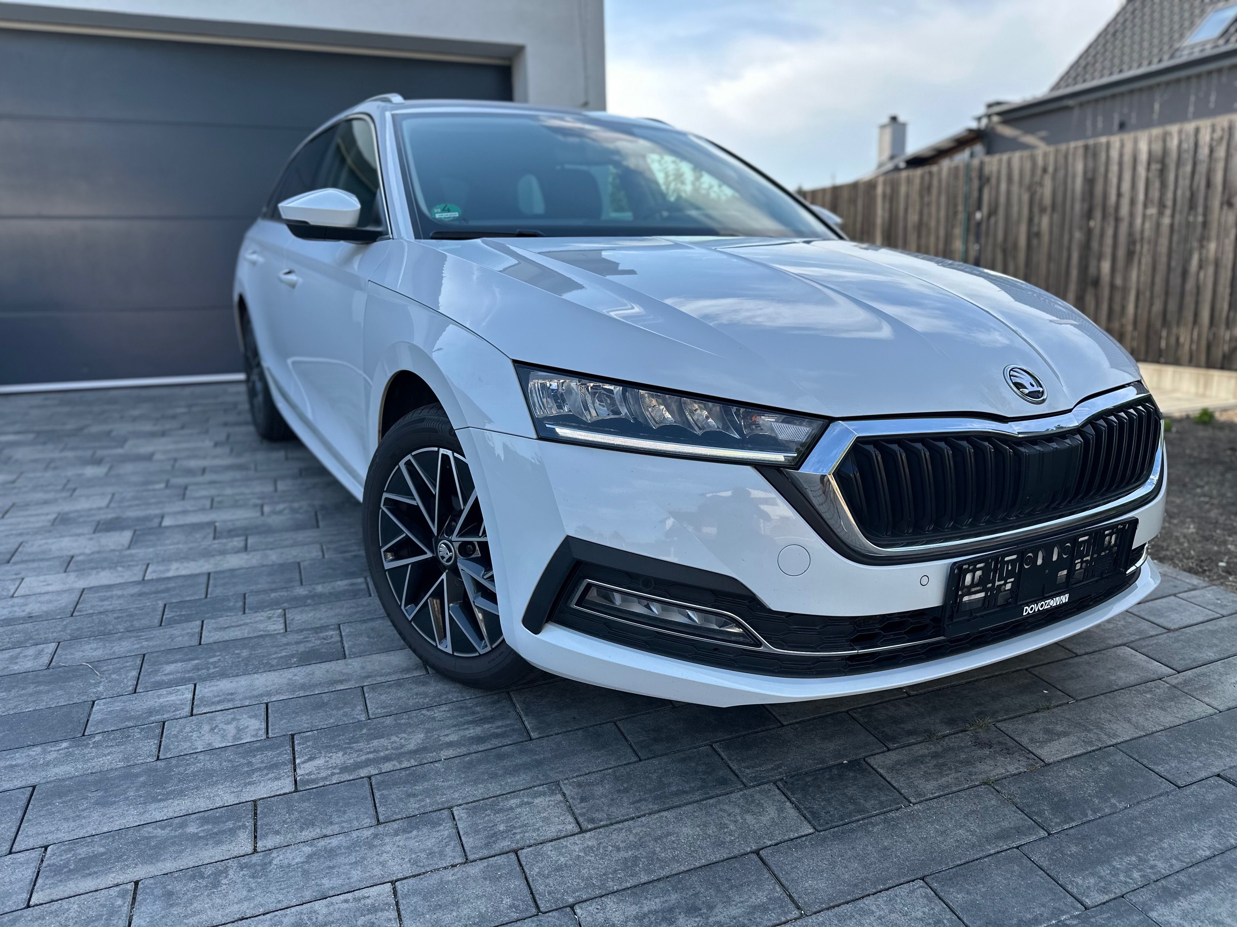 Škoda Octavia, FullLED Virtual Head-up