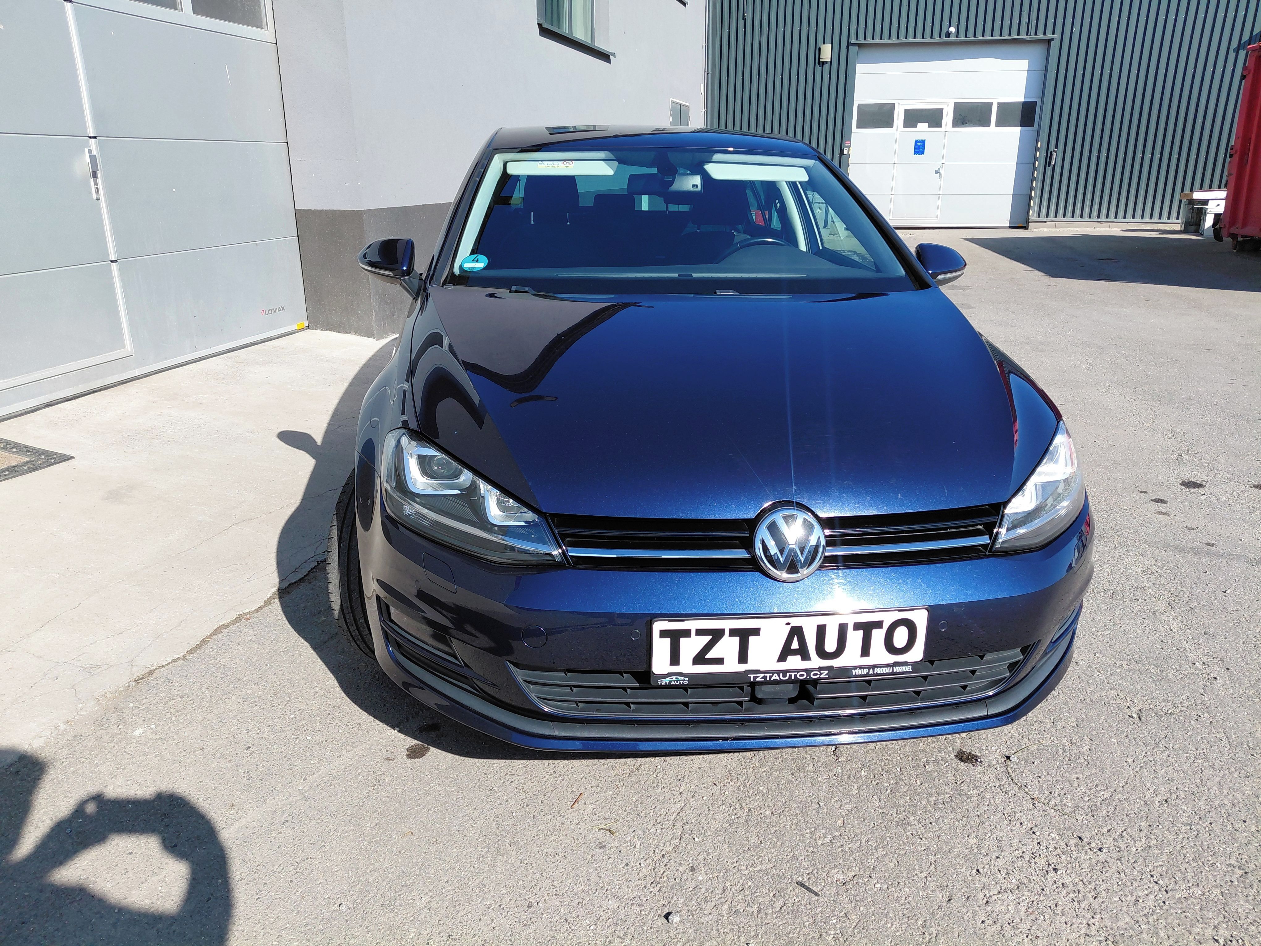 Volkswagen Golf, VII 1.4TSi 92kW, TOP VÝBAVA - fotka 4
