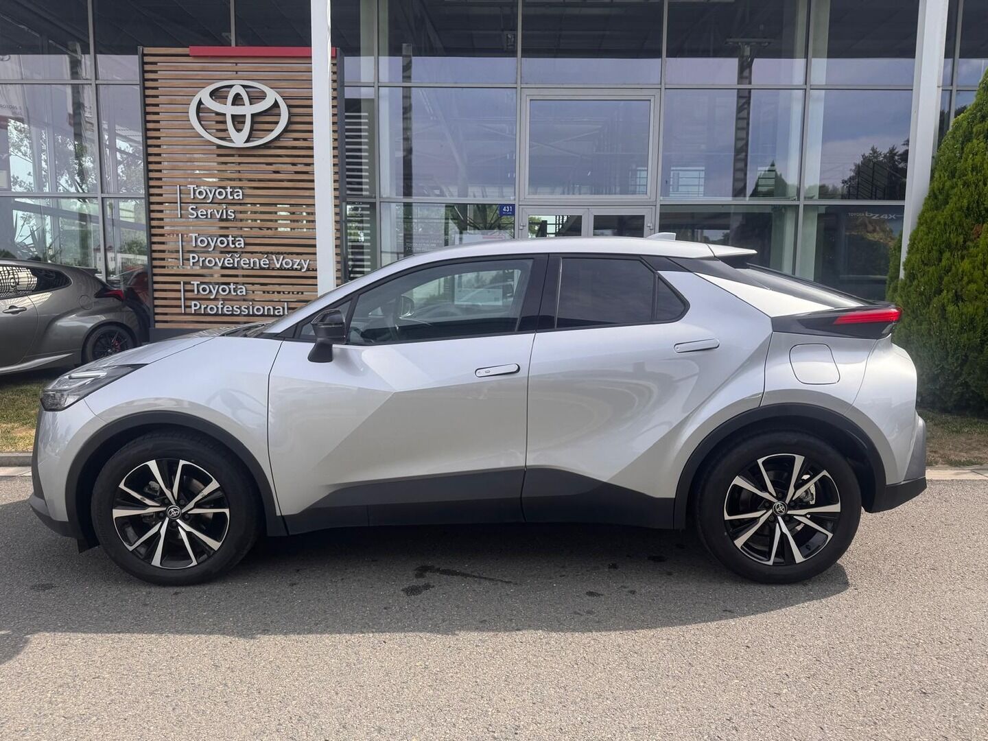 Toyota C-HR, 1.8 Style - fotka 5