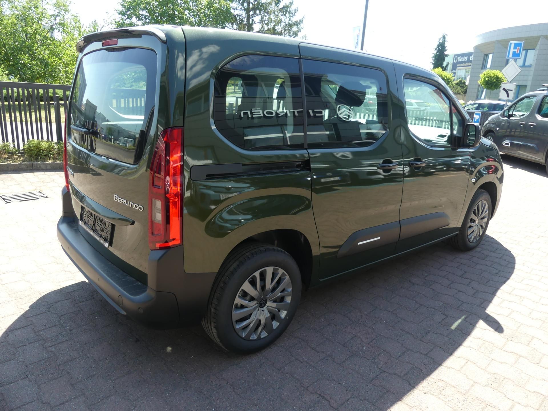 Citroën Berlingo, PLUS Petrol 110k Manual - fotka 5