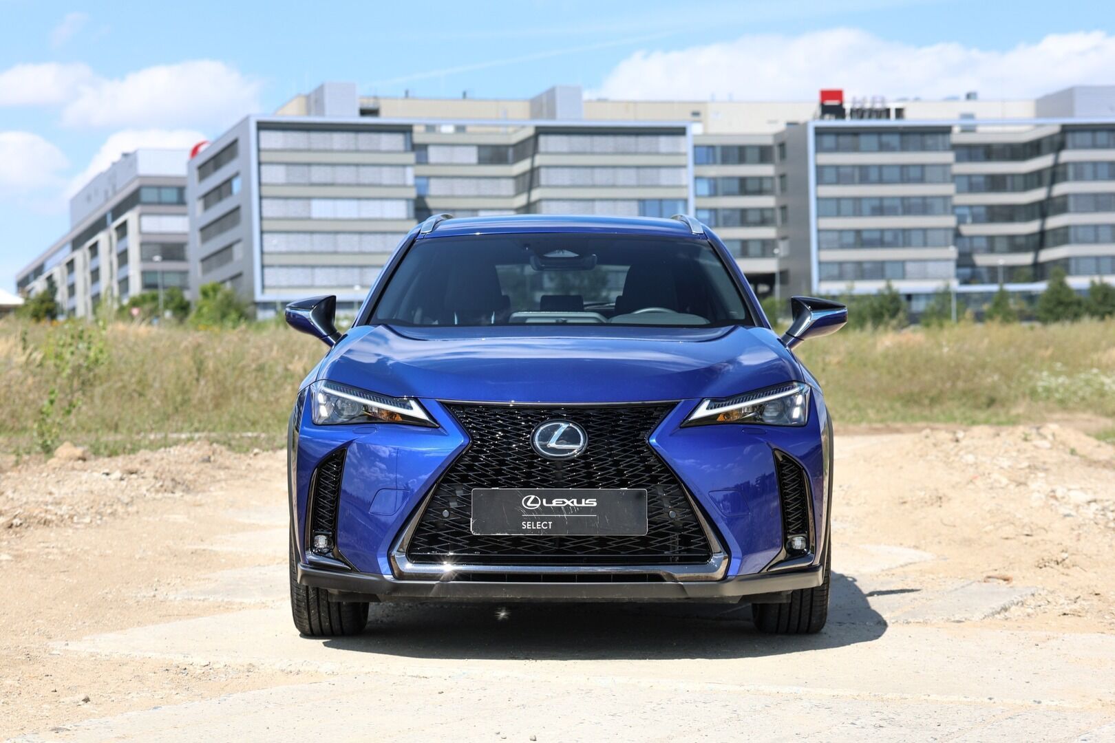 Lexus UX 300h, 300H 2,0 HEV F SPORT DESIGN - fotka 4