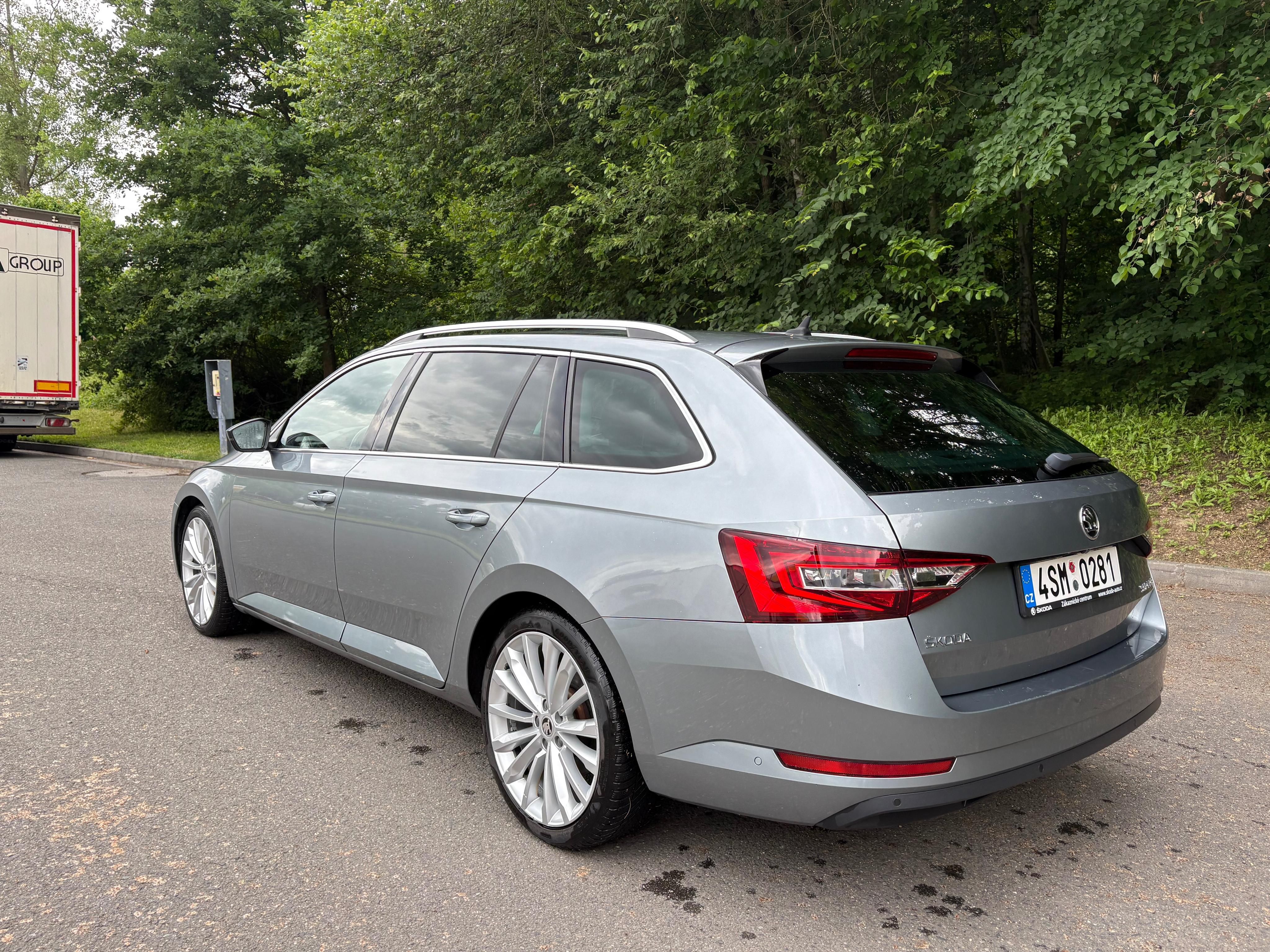 Škoda Superb, 2.0 TDI 140KW,Style+,Tažné - fotka 2