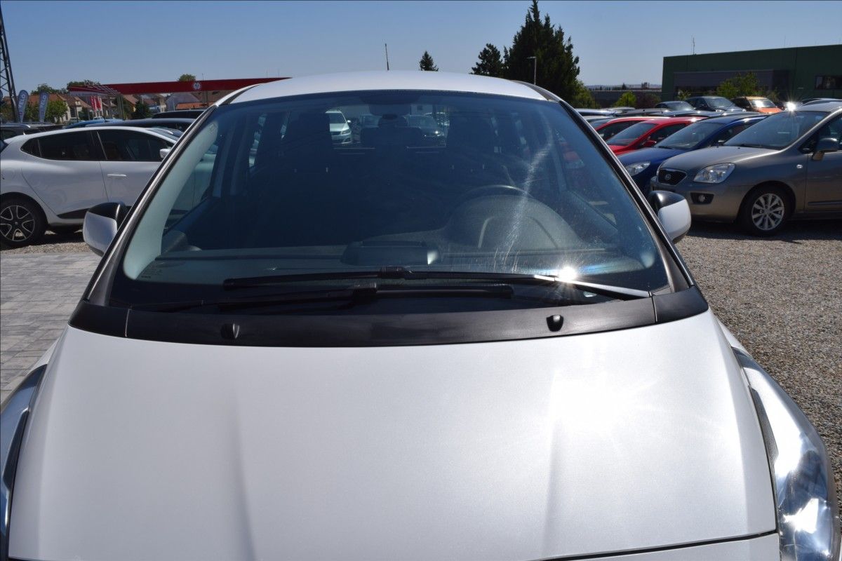 Peugeot 5008, 1,6 HDI 84KW AUTOMAT - fotka 3