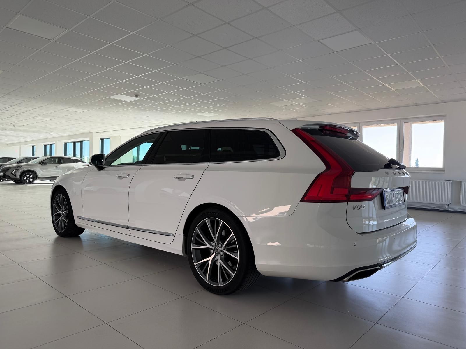 Volvo V90 - fotka 6