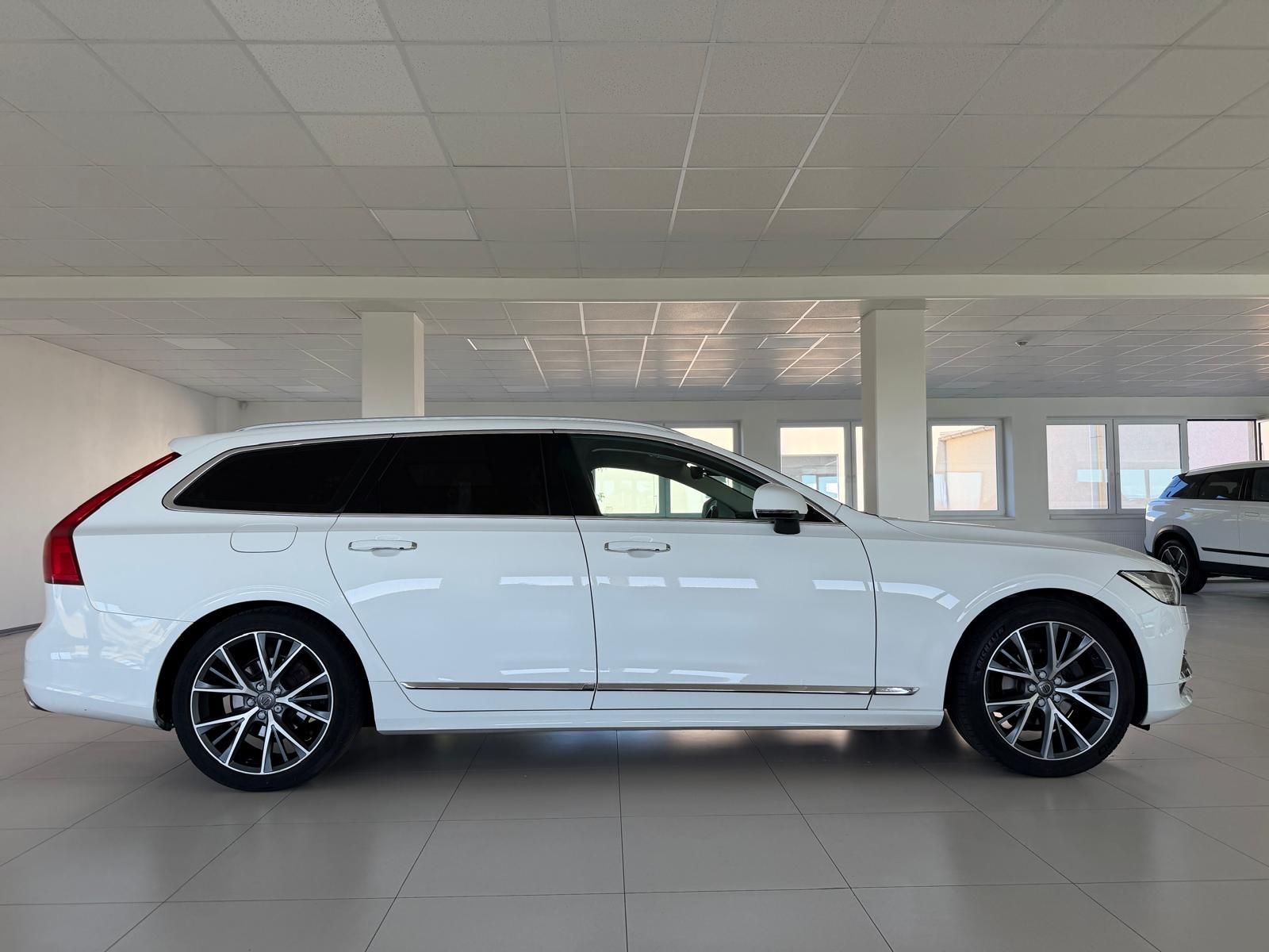 Volvo V90 - fotka 5