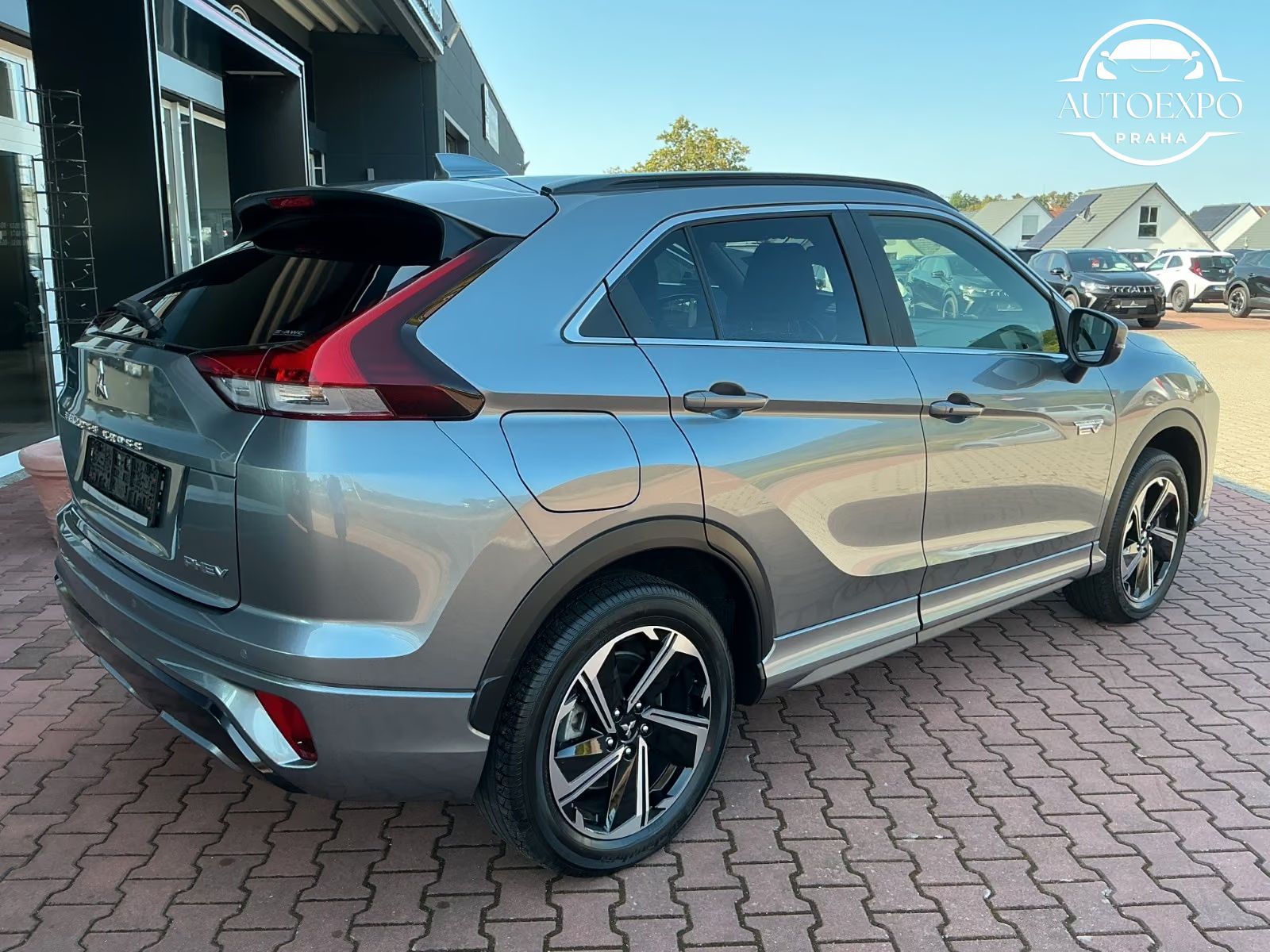 Mitsubishi Eclipse Cross, PHEV 2.4 SELECT*4WD*LED - fotka 5