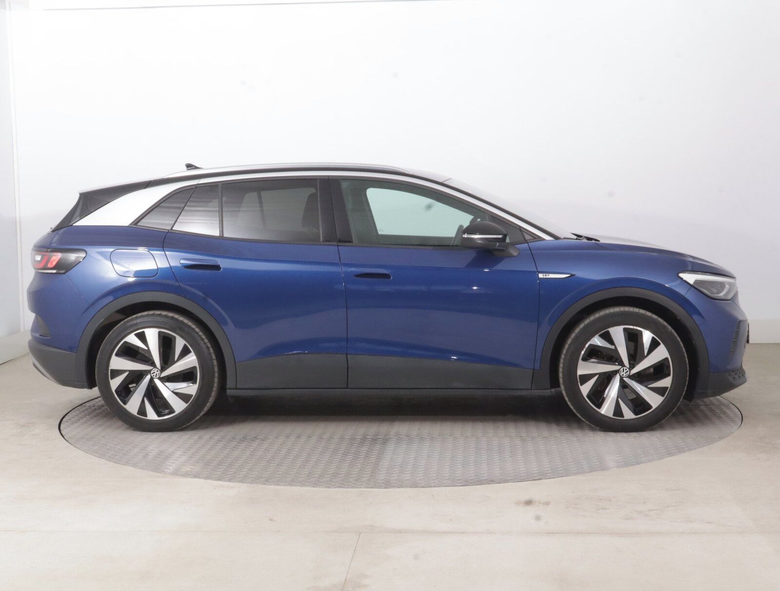 Volkswagen ID.4, 1st (82 kWh), Automat - fotka 6