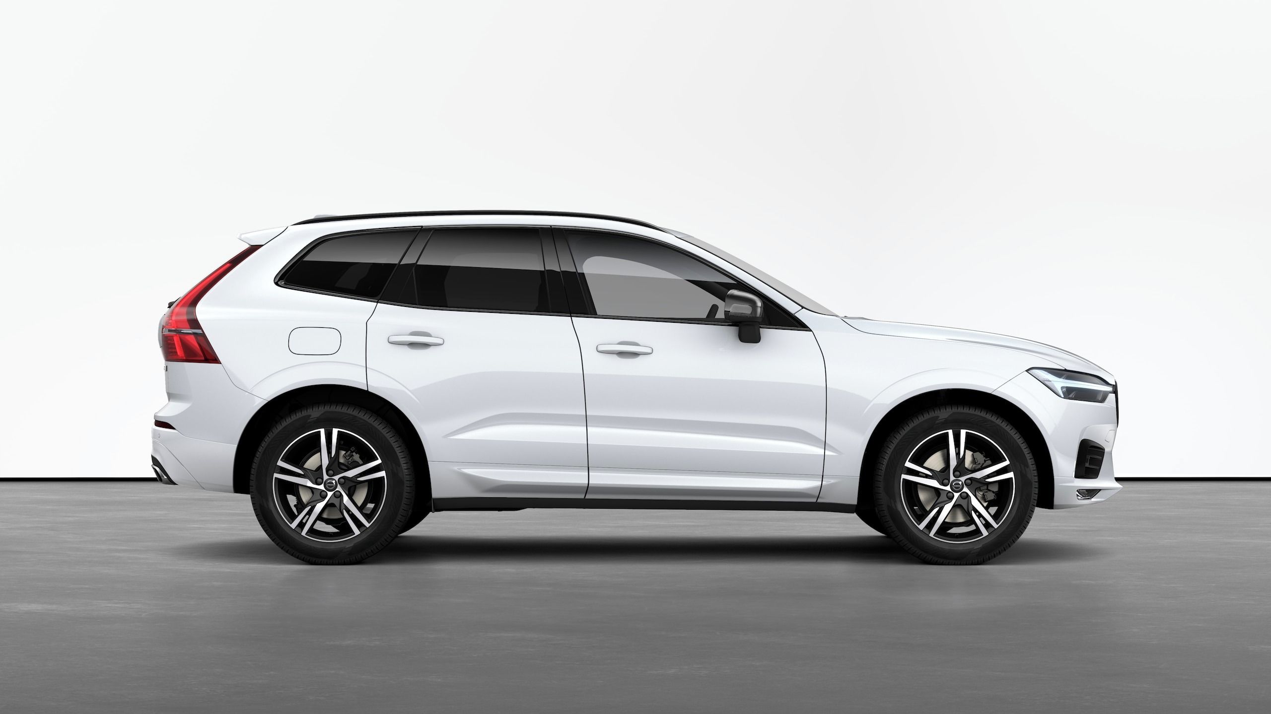 Volvo XC60, B4 R-Design 4x4 - ZÁRUKA ! - fotka 3