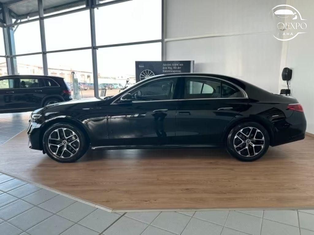 Mercedes-Benz Třídy E, 220d* AVANTGARDE*AIRMATIC* - fotka 3