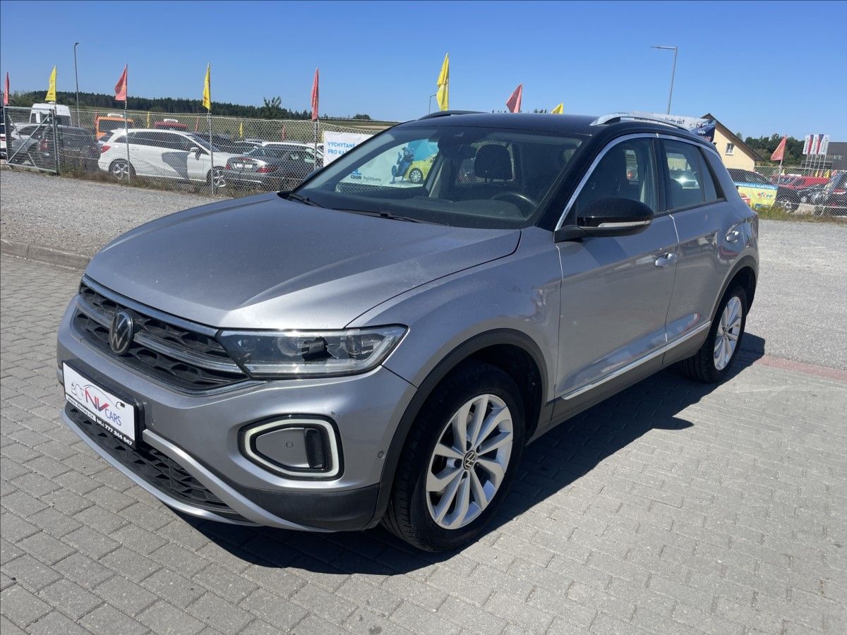 Volkswagen T-Roc, 2,0 TDi 110kw DSG R-Line LED R