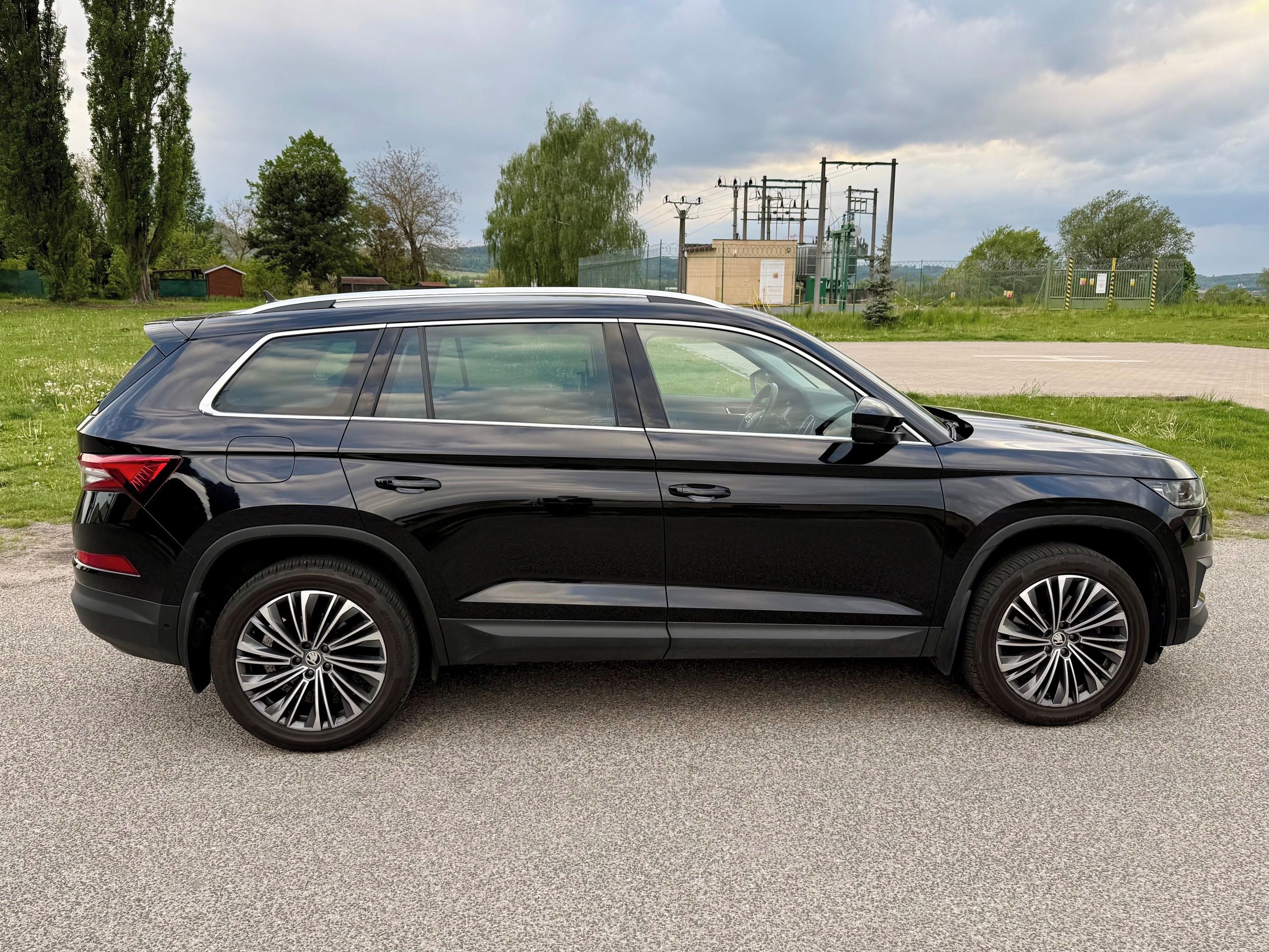 Škoda Kodiaq, Škoda Kodiaq 2.0 TSI 140 kW - fotka 4