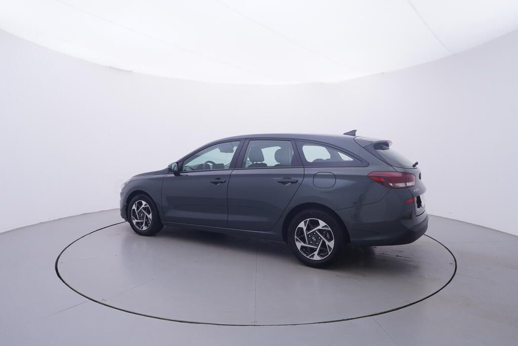 Hyundai i30, Comfort 1.0 GDI 88 kW - fotka 3