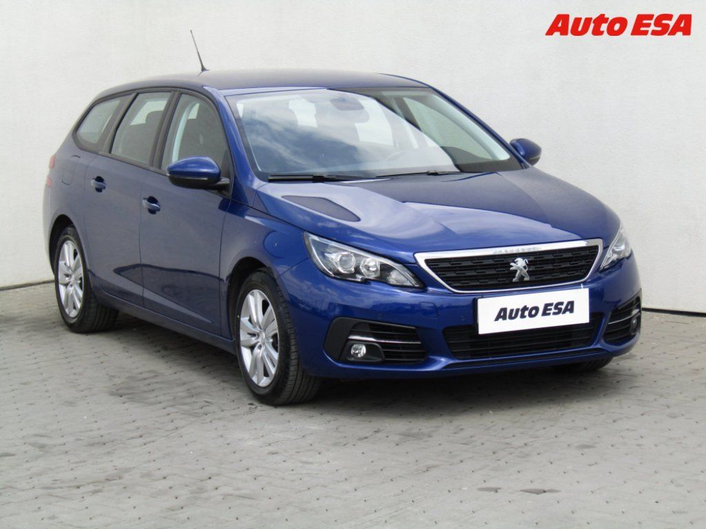 Peugeot 308, 1.2,1.maj,ČR,servis.kniha