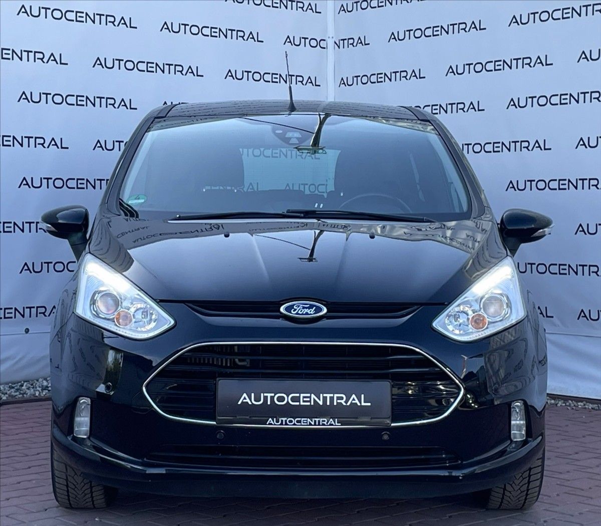 Ford B-MAX, 1,0 EcoBoost.74kw.serv.hist. - fotka 2